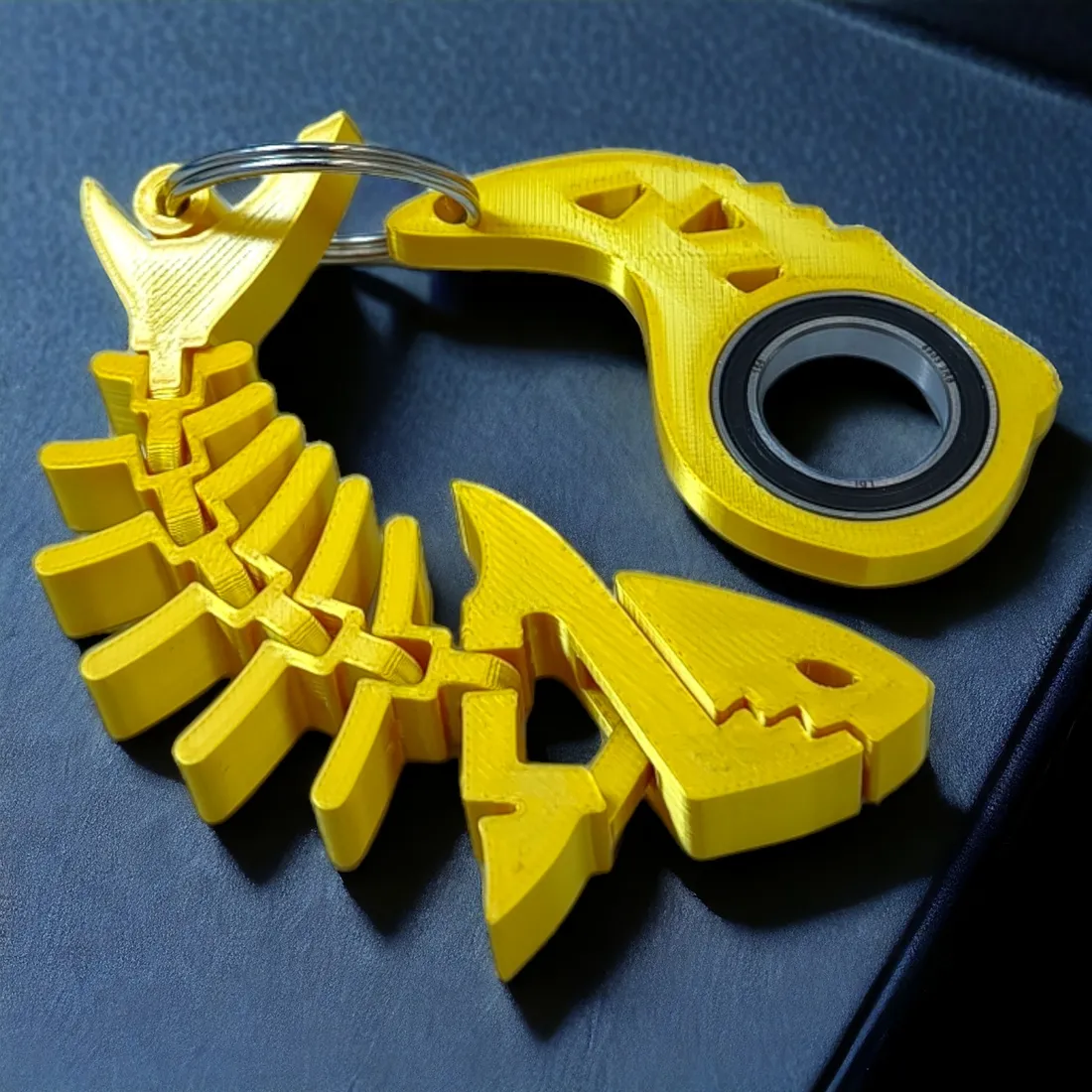 keyspinner-keyrambit-rekinek-brelok-stan-nowy