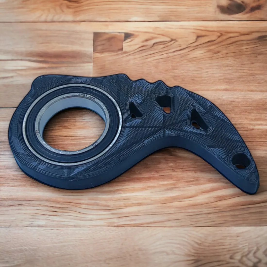 keyspinner-keyrambit-rekinek-brelok-stan-nowy