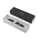 dlugopis-im-essential-matte-black-ct-stan-nowy-waga-z-opakowaniem-0-15-kg