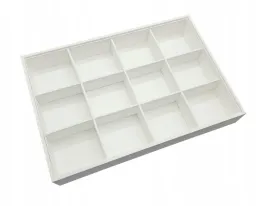 ekspozytor-tacka-na-bizuterie-15-przegrodek-wysoka-biala