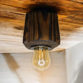 plafon-ligna-solo-loftowa-lampa-sufitowa-z-drewna-pochodzacego-z-odzysku