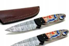 noz-recznie-wykonany-bushcraft-survival-stal-damascenska-skorzane-etui-j896