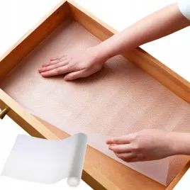 mata-antyposlizgowa-150x50-do-szuflad-ochronna-podkladka-do-szafek-rolka