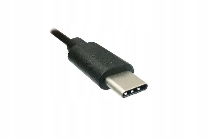 ladowarka-samochodowa-usb-typ-c-carcommerce-2100-ma-waga-z-opakowaniem-0-07-kg