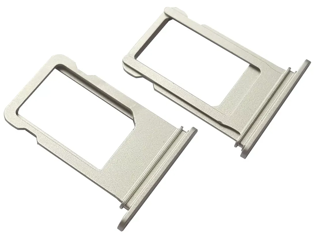 szufladka-tacka-karty-sim-iphone-7-plus-srebrny