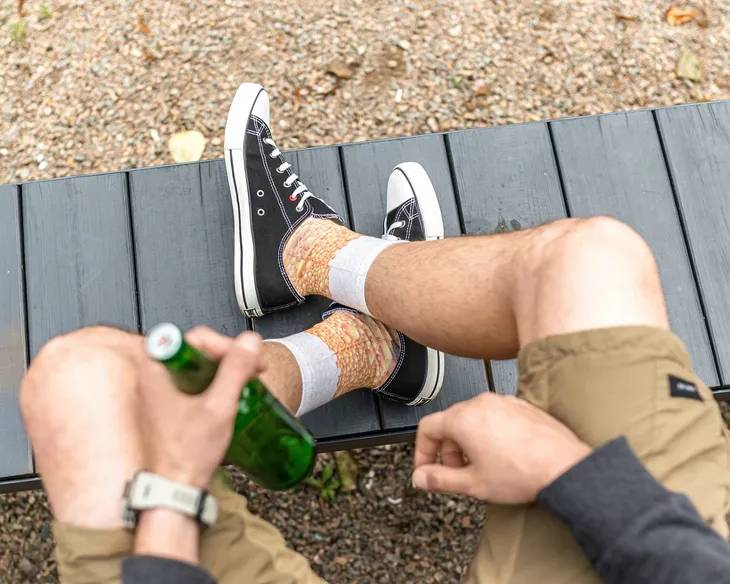 skarpetki-piwne-waga-z-opakowaniem-0-045-kg