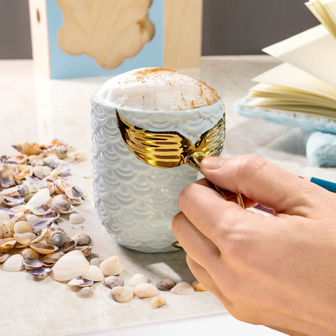 syreni-kubek-niebieski