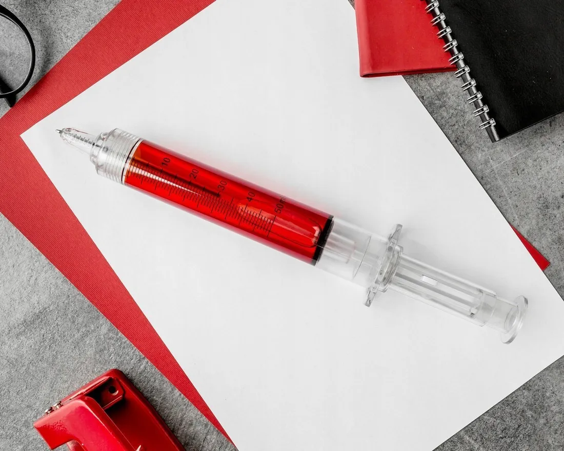 dlugopis-strzykawa-xxl-stan-nowy