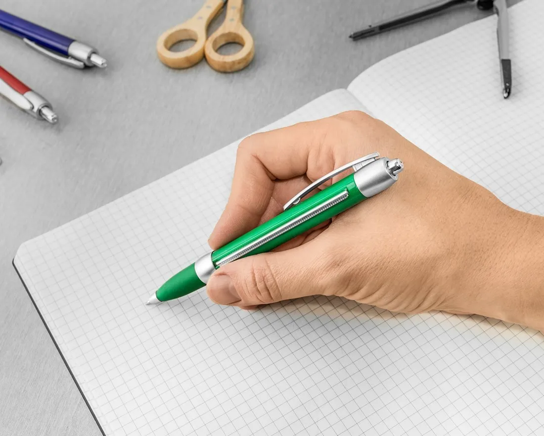 dlugopis-sciaga-zielony-stan-nowy