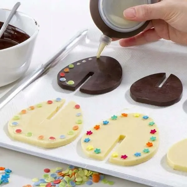 foremka-3d-do-czekolady-jajka-stan-nowy