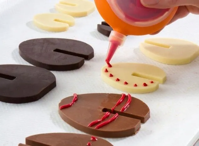 foremka-3d-do-czekolady-jajka-okazja-upominek-uniwersalny