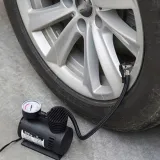 kompresor-sprezarka-pompka-samochodowa-12v-marka-airpress-waga-z-opakowaniem-0-66-kg