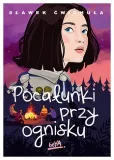 pocalunki-przy-ognisku