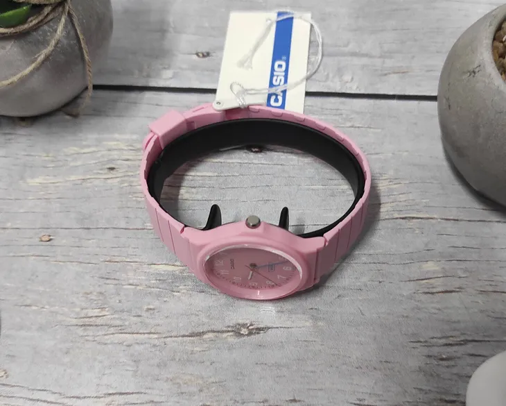 zegarek-casio-lq-24b-4bef-damski-stan-nowy-marka-casio