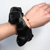 gumka-do-wlosow-scrunchie-czarna-stan-nowy