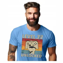 koszulka-meska-t-shirt-na-urodziny-m-30-lat-pad-level-unlocked