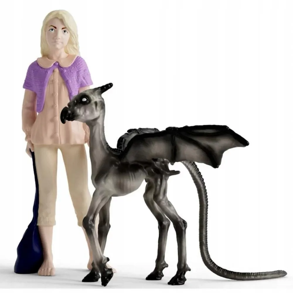 luna-and-testral-wizarding-world