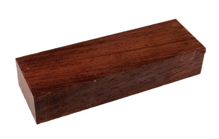 drewno-wenge-bloczek-15-cm-stan-opakowania-zastepcze