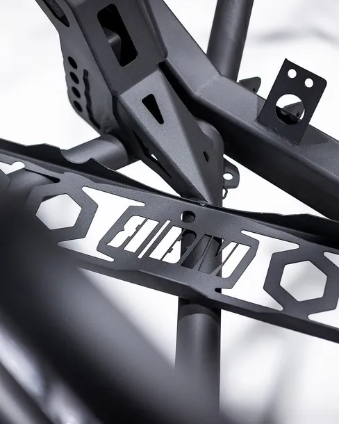 farba-antykorozyjna-na-metal-steel-it-1006q-trwala-ochrona-podwozia-095l-pojemnosc-950-ml