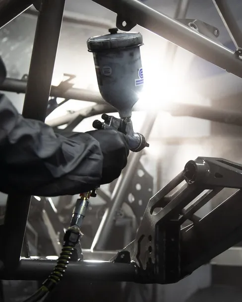 farba-antykorozyjna-na-metal-steel-it-1006q-trwala-ochrona-podwozia-095l-marka-inny-waga-z-opakowaniem-1-35-kg