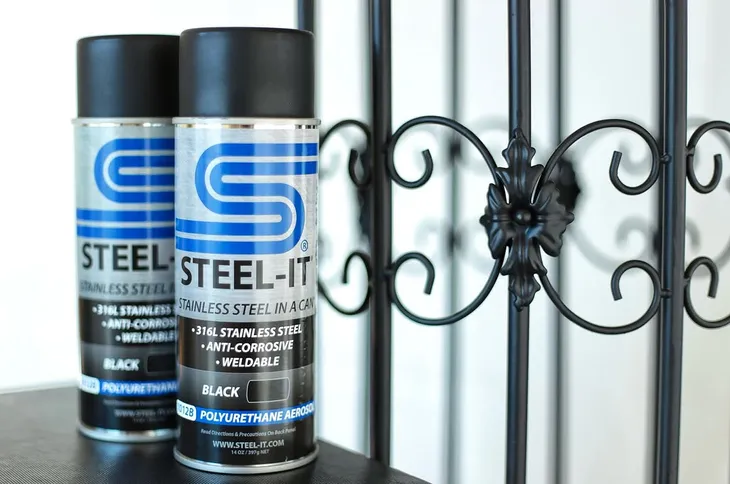 steel-itr-1012q-czarna-farba-poliuretanowa-o-pojemnosci-0-95l-kolor-czarny