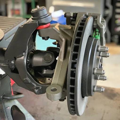 3-x-farba-w-sprayu-stalowo-szara-poliuretanowa-antykorozyjna-steel-it1002d-stan-nowy-marka-inny