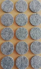 podkladki-filcowe-pod-meble-okragle-fi30-15szt