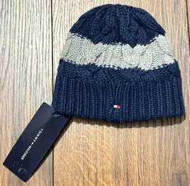 tommy-hilfiger-czapka-dziecieca-niebiesko-szara-s