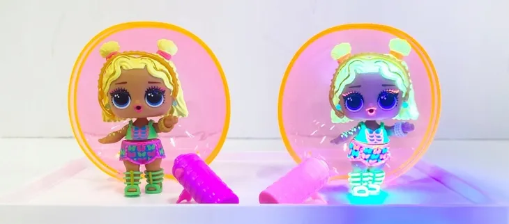 lol-surprise-neon-pop-stars-efekty-swietlne