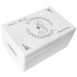 pudelko-slubne-z-grawerem-prezent-na-slub-koperty-z-zyczeniami-30x20x14cm