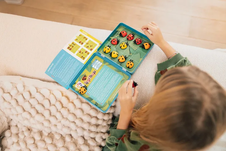 smart-games-logibugs-eng-iuvi-games-wiek-gracza-18