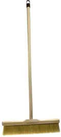 miotla-szczecina-40-cm-z-kijem-140-cm-z-zawieszka