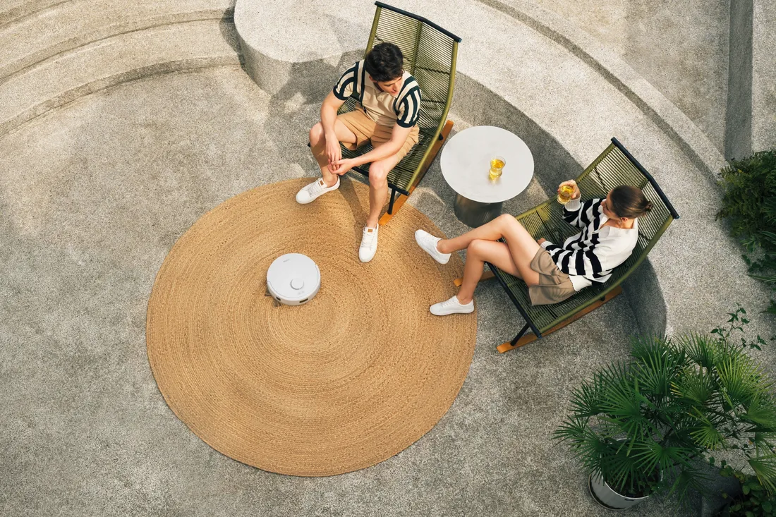 robot-sprzatajacy-mova-e20-plus-bialy