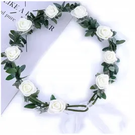 wianek-komunijny-bialy-ozdoba-wlosow-wianki-komunijne-delikatne-biale-roze