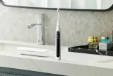 oclean-x-lite-szary-kolor-dominujacy-srebrny-szary