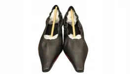 damskie-czolenka-jeffrey-campbell-r-39