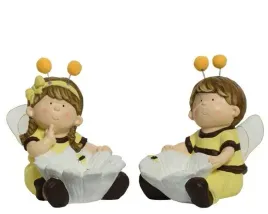 figura-pszczolka-siedzaca-dziewczynka-chlopiec