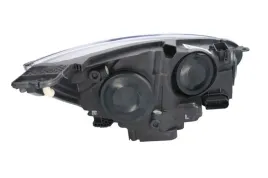 reflektor-swiatel-przednich-1ee354-827-011