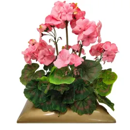 kompozycja-z-pelargonii-25001235-dekoracja