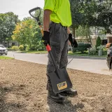 cat-lopata-k-series-d-handle-square-point-marka-caterpillar