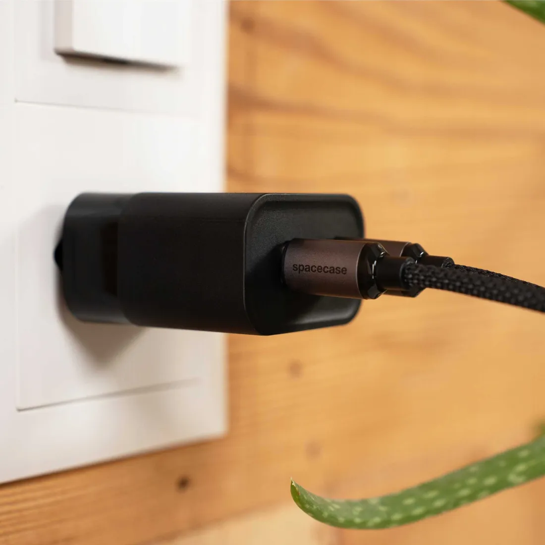 spacecase-kabel-usb-c-do-usb-c-1m-60w-typ-c-ladowarka-do-telefonow