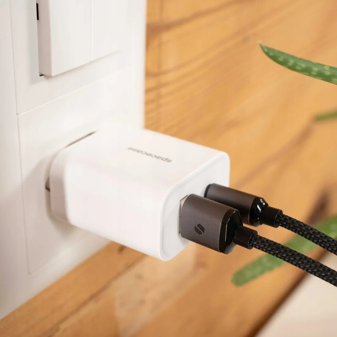 spacecase-kabel-usb-c-do-usb-typ-c-1m-3a-do-telefonu-tabletu