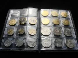 album-klaser-na-144-duze-monety-nowosc-2022