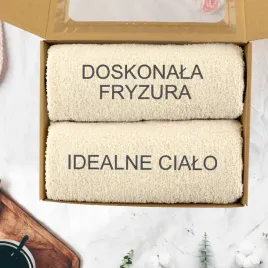 komplet-recznikow-z-haftem-dla-niej