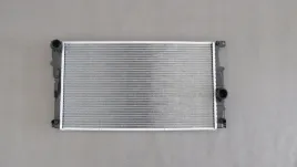 chlodnica-wody-bmw-3-f30-f31-12-19-benzyna-turbo