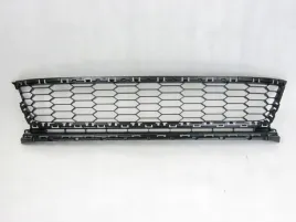 kratka-w-zderzak-vw-scirocco-14-17-oryginal