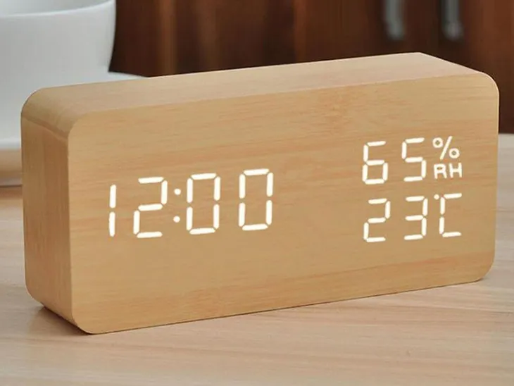termometr-higrometr-zegar-alarm-bamboo-lcd-na-klask-zasilanie-bateryjne