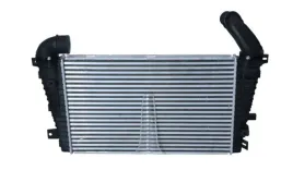 chlodnica-intercooler-astra-h-1-7cdti-nrf-30300-chlodnica-powietrza