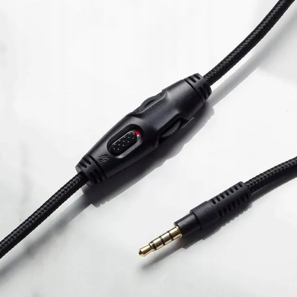 sluchawki-nauszne-hyperx-cloud-alpha-mikrofon-brak-informacji