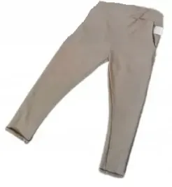 spodnie-bezowe-z-kieszonkami-rozmiar-140